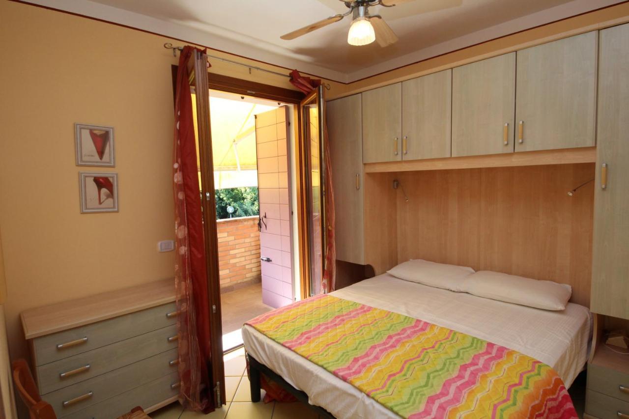 Residence Sole E Mare Appartamenti ロゾリーナ・マーレ エクステリア 写真